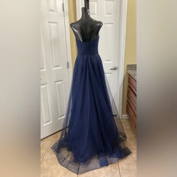 La Femme - 29076 V-Neck Semi-Sheer Bodice Junior Prom Gown SIZE 6 NWT